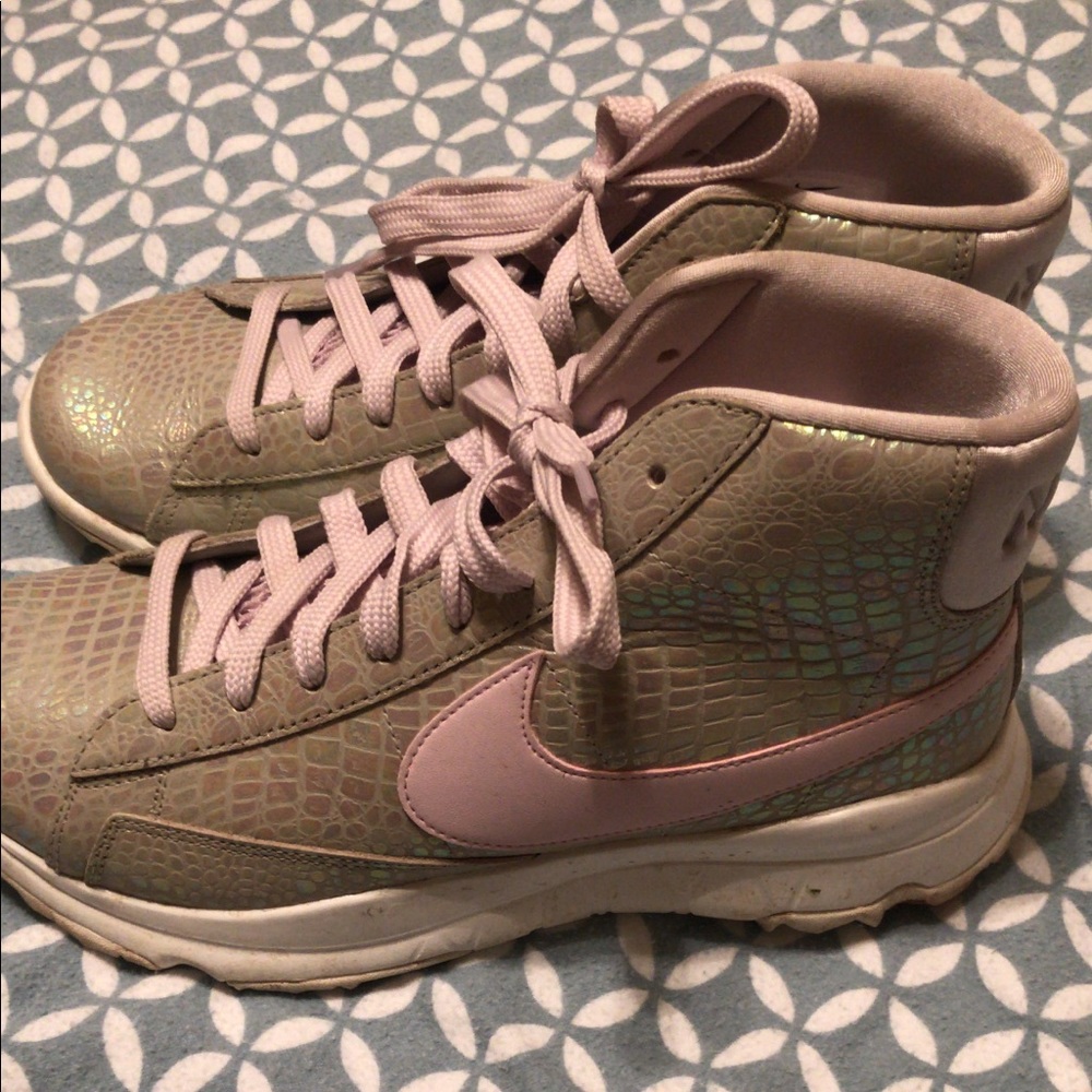Nike golf shoes